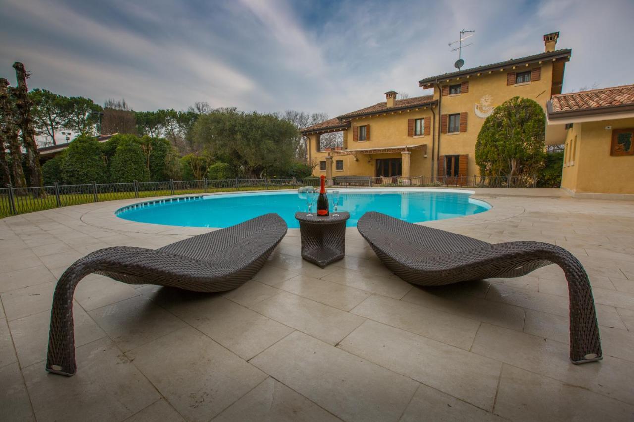 Casale La Meridiana Ponti sul Mincio Luaran gambar